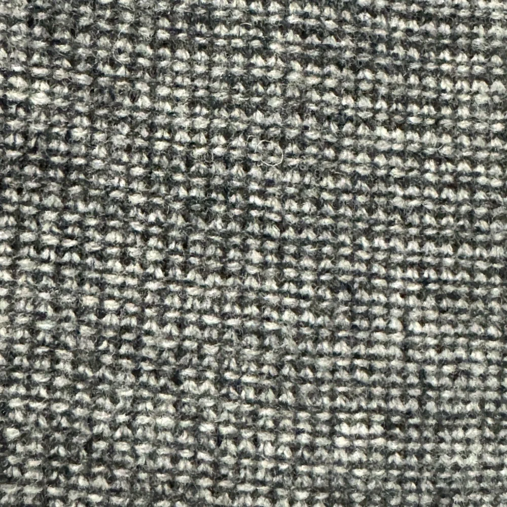 Like new! J Crew Mens Crew Neck Pullover Long Sleeves Sweater Wool